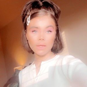 Meet your Posher, Madison